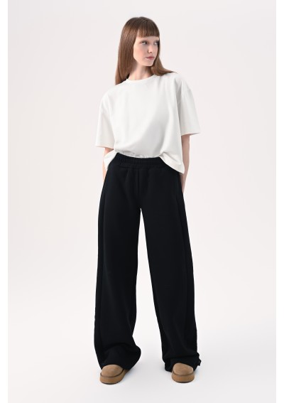 Spodnie dresowe z możliwością regulacji nogawki A02